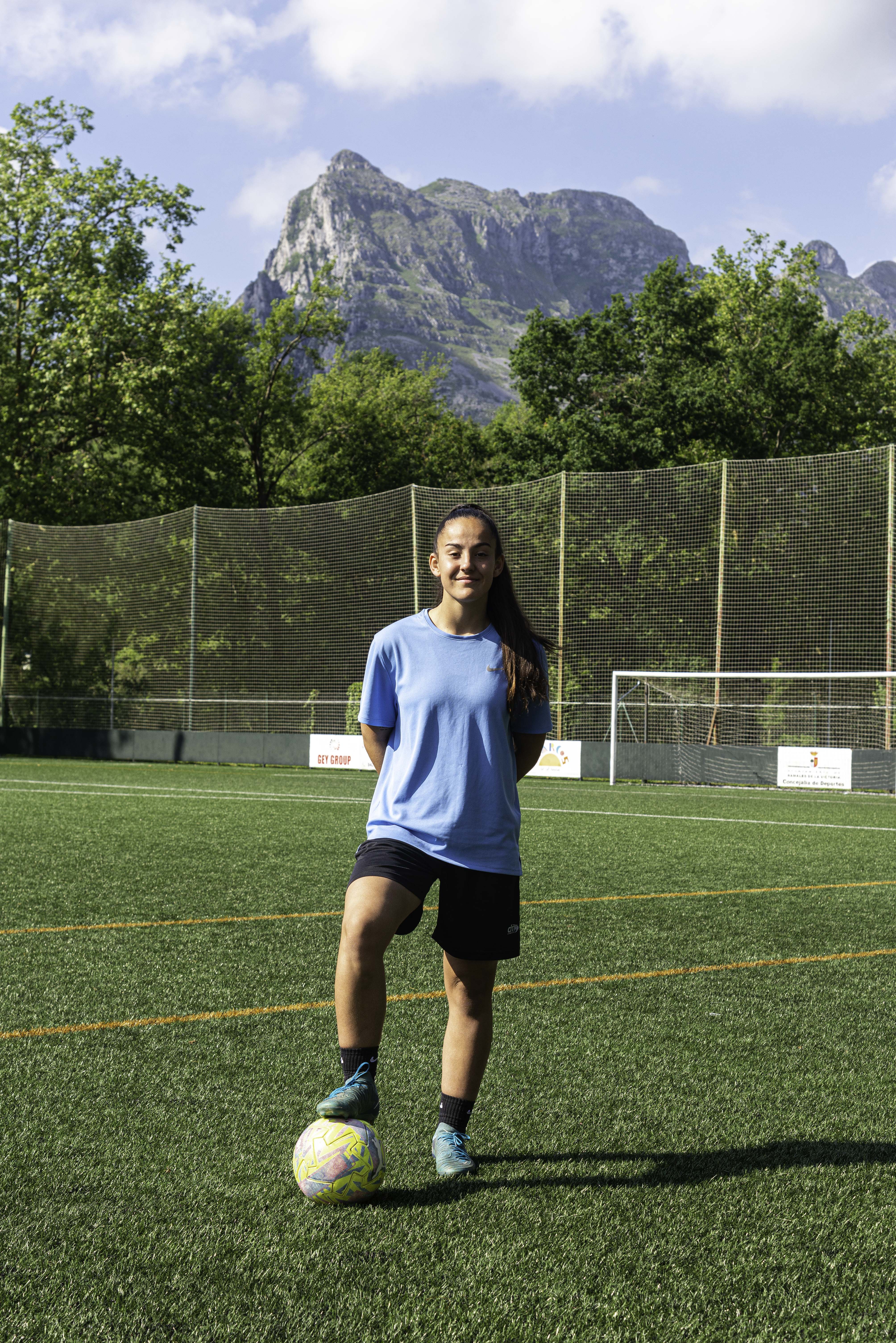 campus de fútbol femenino